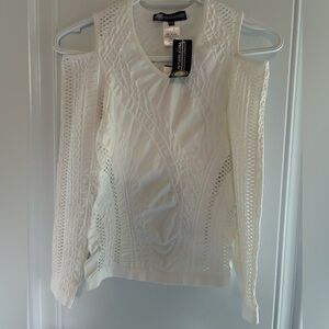 Petroleum White Cold Shoulders Long sleeves Top in Size Medium